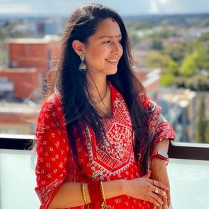 Meet your Posher, Aayusha